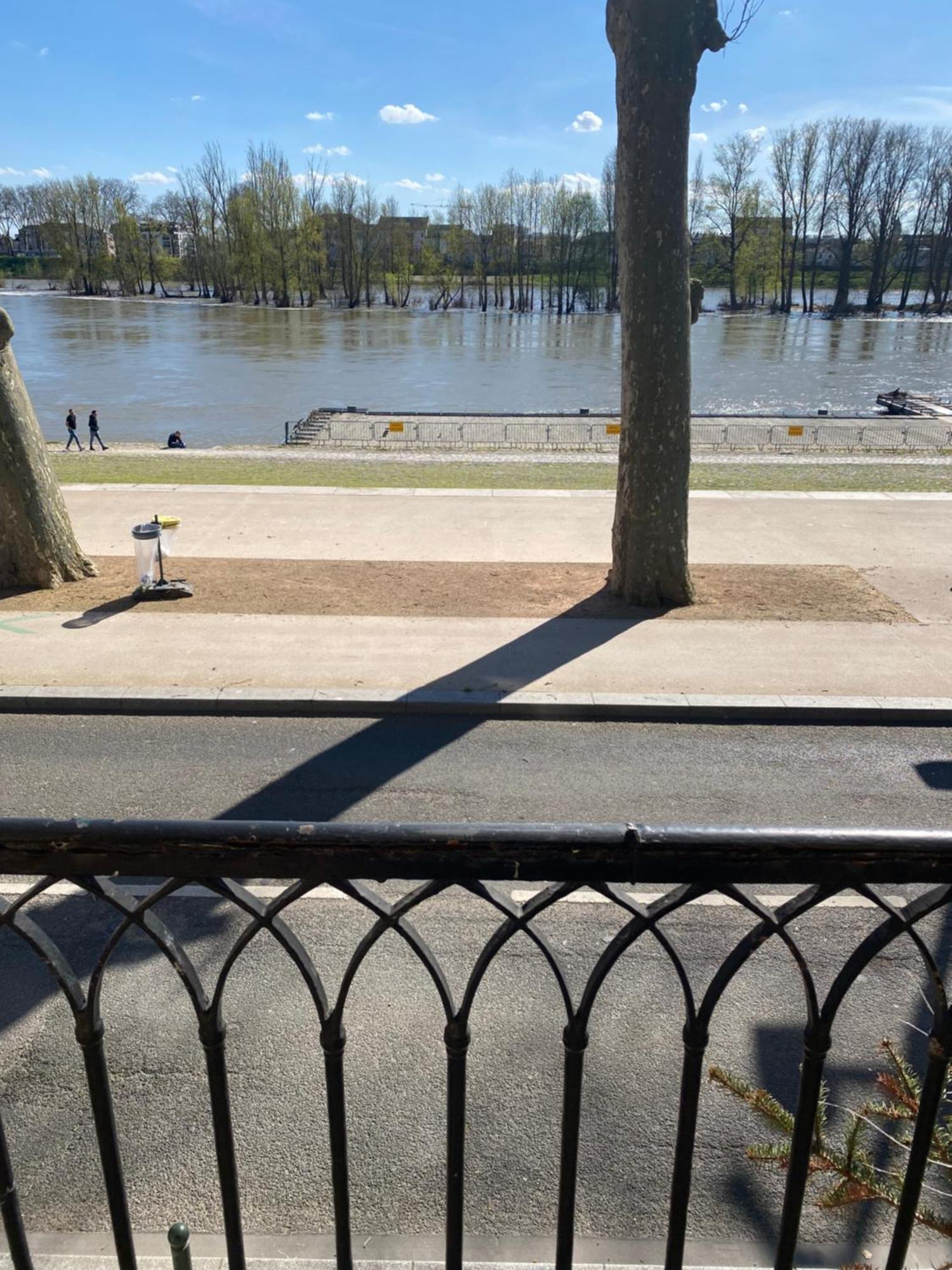 Apartament Balcon Vue Loire Parking A 50M Orlean Zewnętrze zdjęcie